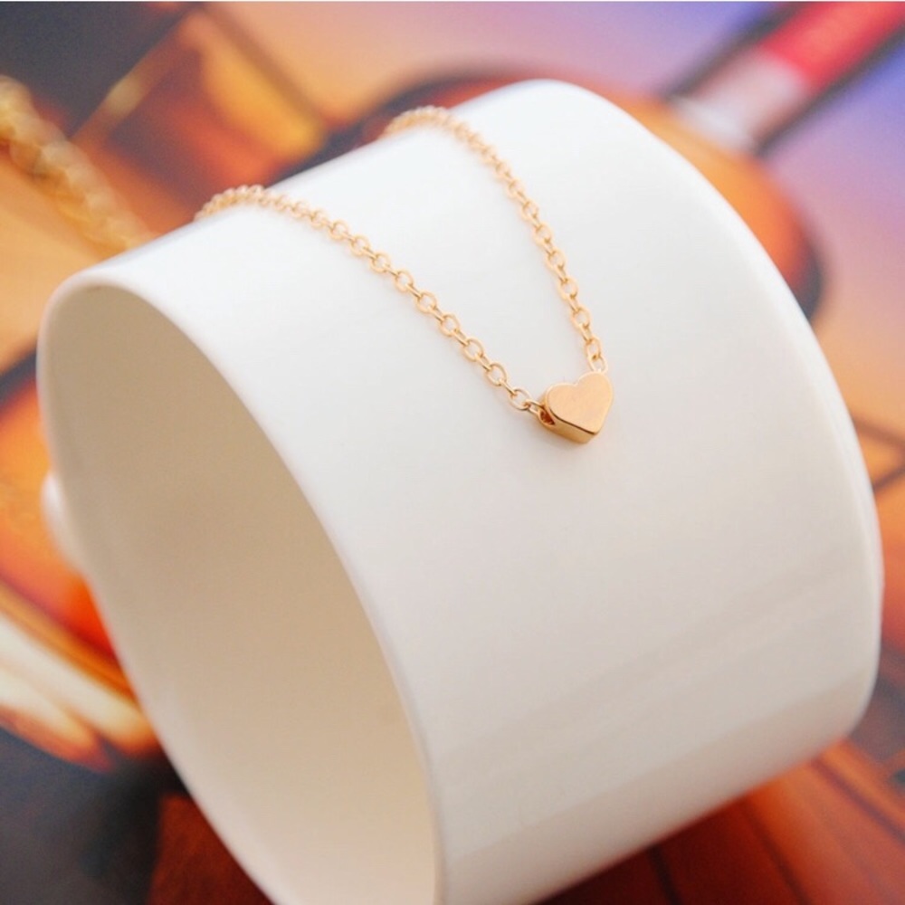 Dainty Gold Heart Necklace - Picture 2 of 3